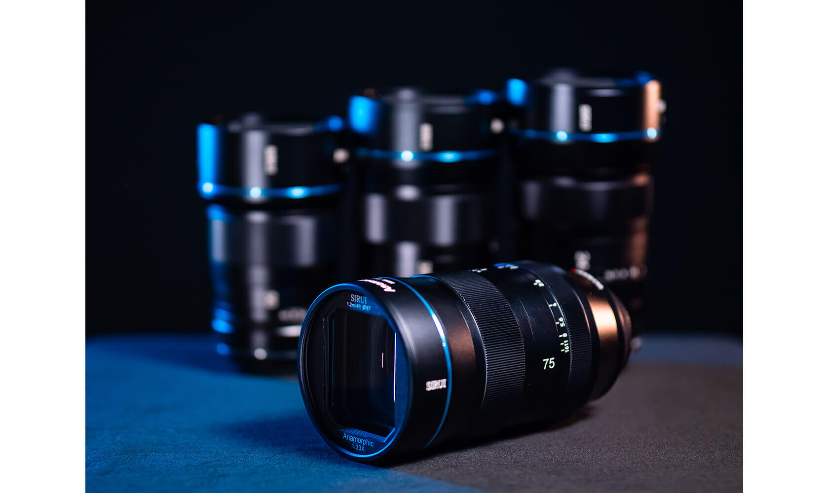sirui-75mm-f1-8-1-33x-anamorphot-aps-c-sony-e image 7